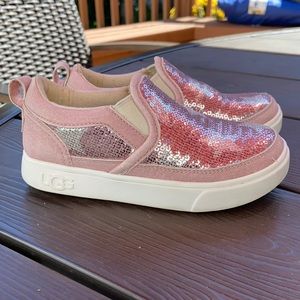Kids UGG shoes girls size 11!
